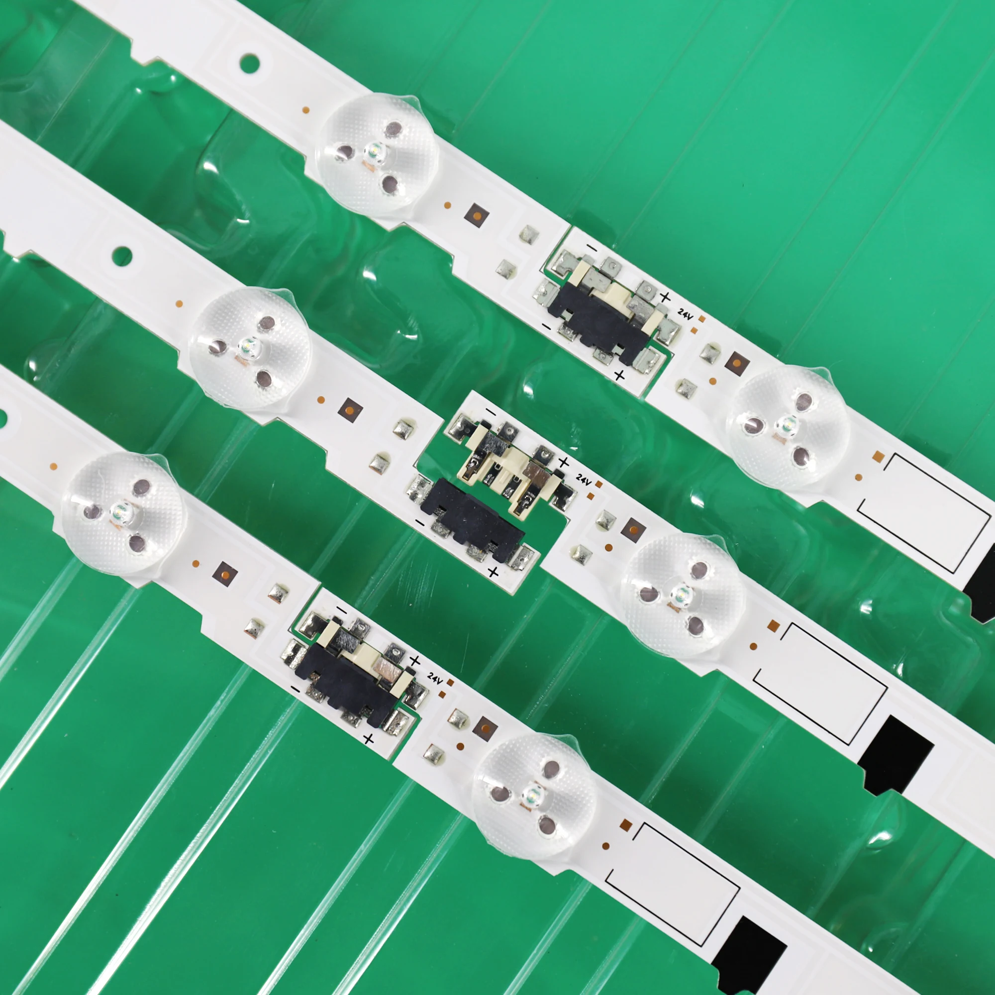 14 PCS/SET LED Strip for Samsung UE40F6400AK D2GE-400SCA-R3 D2GE-400SCB-R3 2013SVS40F L8 R5 BN96-25305A 25304 25520A 2552A
14 PCS/SET LED Strip for Samsung UE40F6400AK D2GE-400SCA-R3 D2GE-400SCB-R3 2013SVS40F L8 R5 BN96-25305A 25304 25520A 2552A