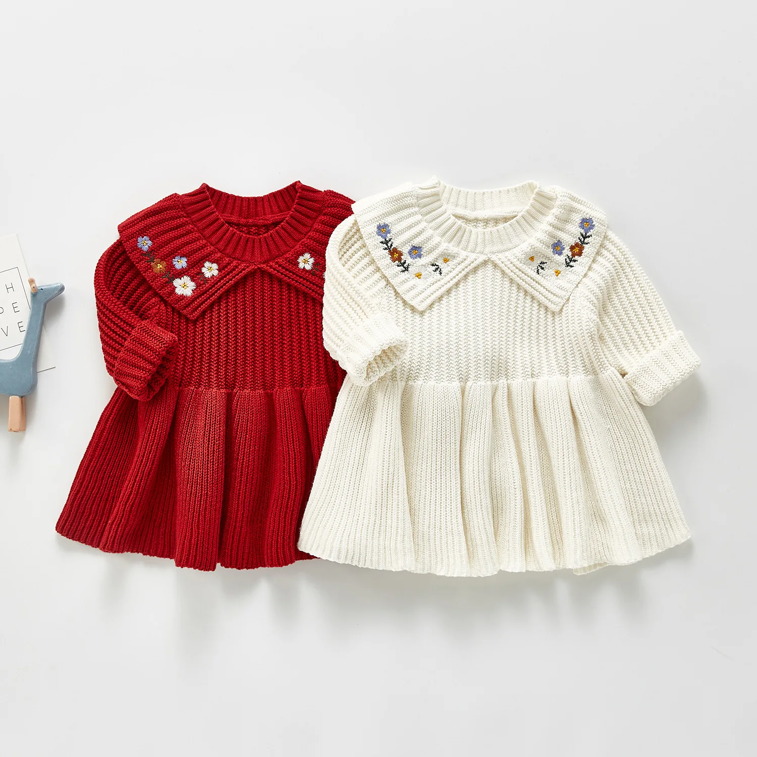 Autumn Infant Baby Children's Dresses Korean Style Doll Collar Elegant Knitted Embroidery Princess Sweater Dress Girl Clothing
Autumn Infant Baby Children's Dresses Korean Style Doll Collar Elegant Knitted Embroidery Princess Sweater Dress Girl Clothing