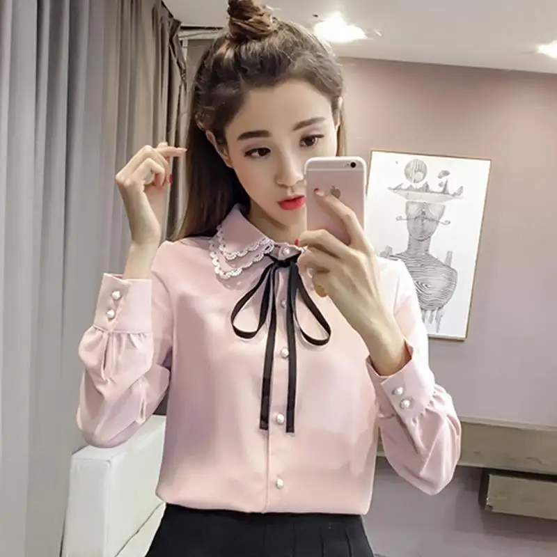 2021 New Spring Autumn Women Sweet Lace Patchwork Double-Layer Blouses Female Bow Tie Single Breasted Plus Size 4XL Shirts M109
2021 New Spring Autumn Women Sweet Lace Patchwork Double-Layer Blouses Female Bow Tie Single Breasted Plus Size 4XL Shirts M109