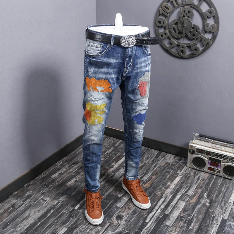 Fashion Streetwear Men Jeans Blue Color Slim Fit Elastic Embroidery Designer Ripped Jeans Men Pencil Pants Hip Hop Jeans Homme
Fashion Streetwear Men Jeans Blue Color Slim Fit Elastic Embroidery Designer Ripped Jeans Men Pencil Pants Hip Hop Jeans Homme