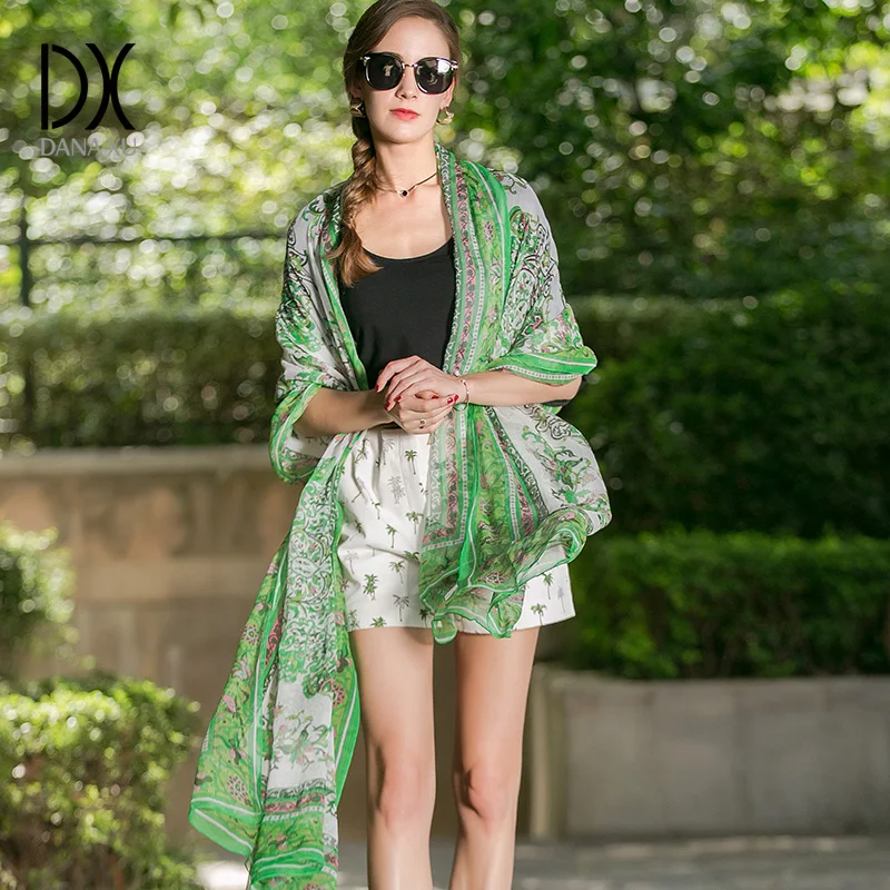 2021 Brand Women Silk Scarf Fashion Soild Spring Echarpe Smooth Summer Wrap Female Voile Luxury Scarves Foulard Beach cover-up
2021 Brand Women Silk Scarf Fashion Soild Spring Echarpe Smooth Summer Wrap Female Voile Luxury Scarves Foulard Beach cover-up