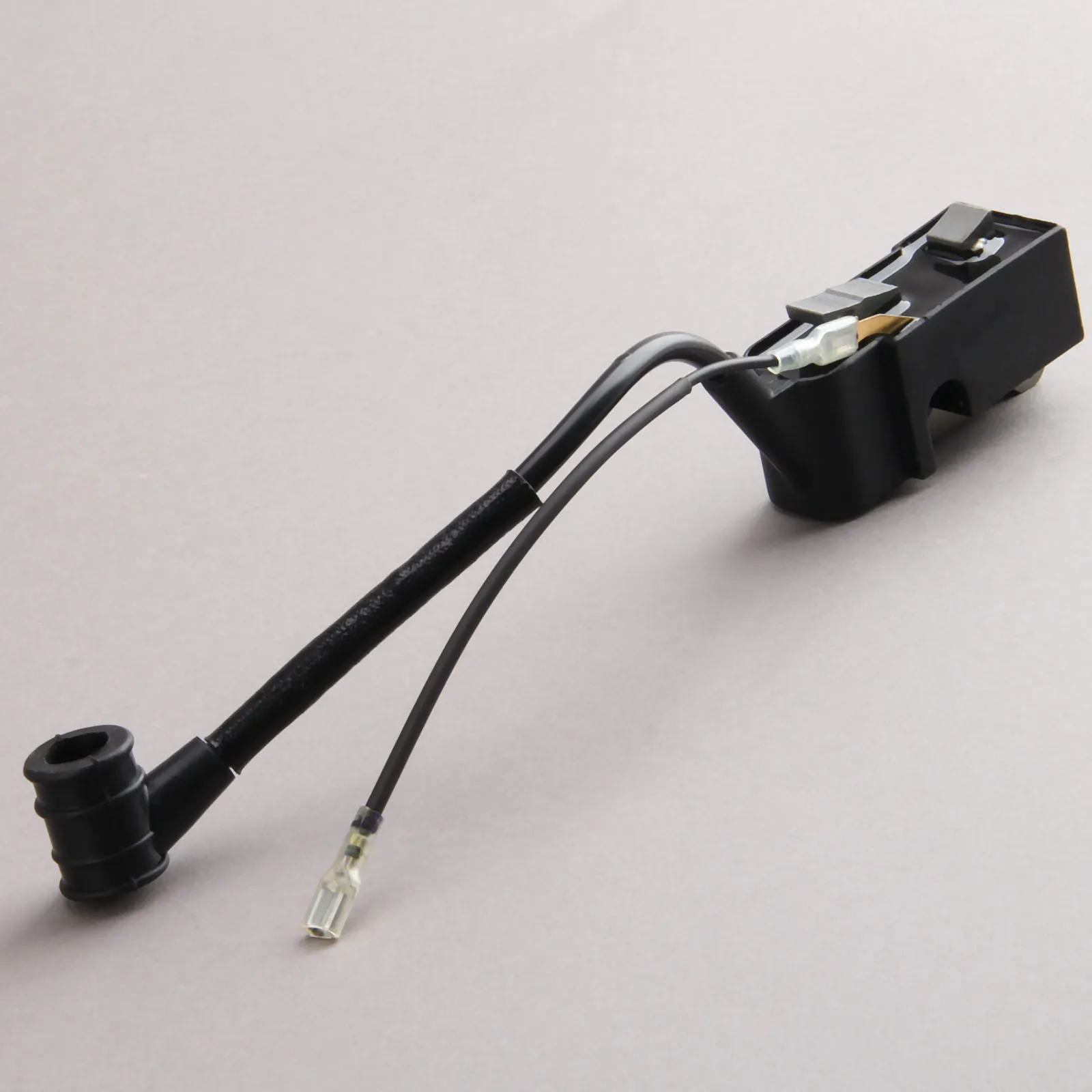 1PC Chain Saw Ignition Coil Fit For Chinese Chainsaw 4500/5200/5800,45/52/58 Ignition Mould Spare Parts Garden Tool
1PC Chain Saw Ignition Coil Fit For Chinese Chainsaw 4500/5200/5800,45/52/58 Ignition Mould Spare Parts Garden Tool