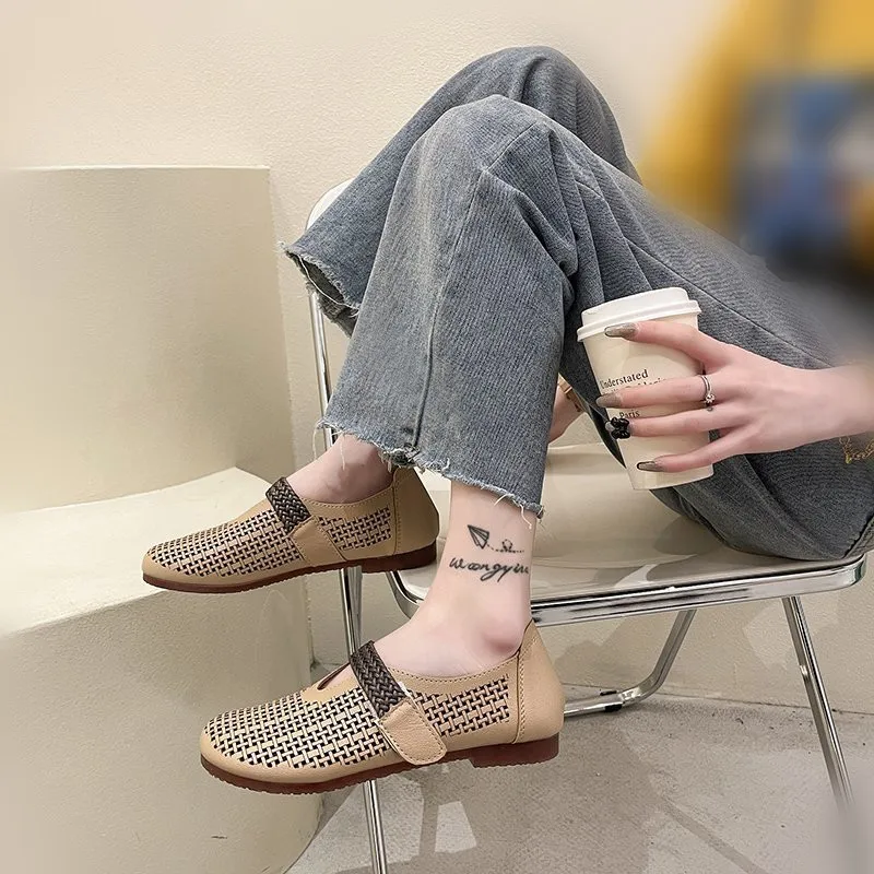 Summer Shoes Ladies Casual Female Sneakers Round Toe Soft Dress Flats Women 2021 New Retro Breathable Leisure Fretwork Solid Bas
Summer Shoes Ladies Casual Female Sneakers Round Toe Soft Dress Flats Women 2021 New Retro Breathable Leisure Fretwork Solid Bas