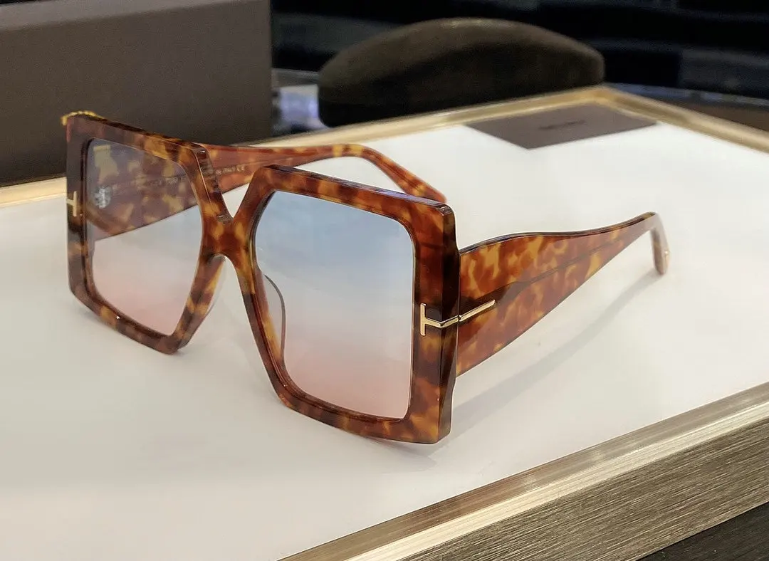 Square Oversized Sunglasses 2021Tom FT0790 Fashion Women Men Luxury Brand Designer Female Male Retro Eyewear Shades UV400
Square Oversized Sunglasses 2021Tom FT0790 Fashion Women Men Luxury Brand Designer Female Male Retro Eyewear Shades UV400