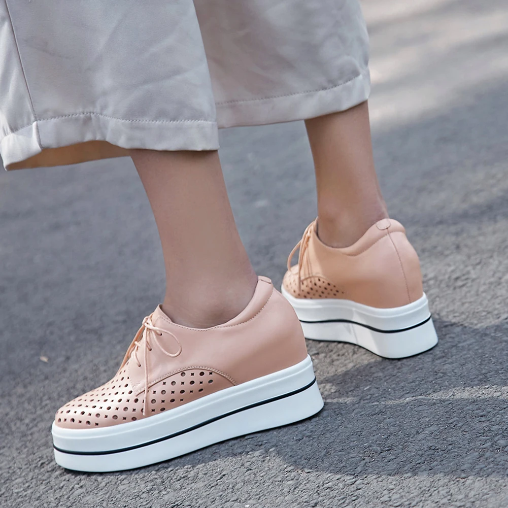 Karinluna 2020 Brand New genuine leather shoelaces leisure spring breathable vulcanize flat platform shoes women 
Karinluna 2020 Brand New genuine leather shoelaces leisure spring breathable vulcanize flat platform shoes women