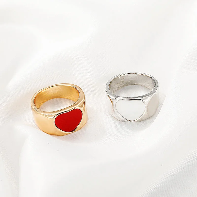 Simple Love Rings Heart Ins Fashion Metal Ring Creative Simple Geometric Love Chunky Rings For Women Girls Summer Travel Jewelry
Simple Love Rings Heart Ins Fashion Metal Ring Creative Simple Geometric Love Chunky Rings For Women Girls Summer Travel Jewelry