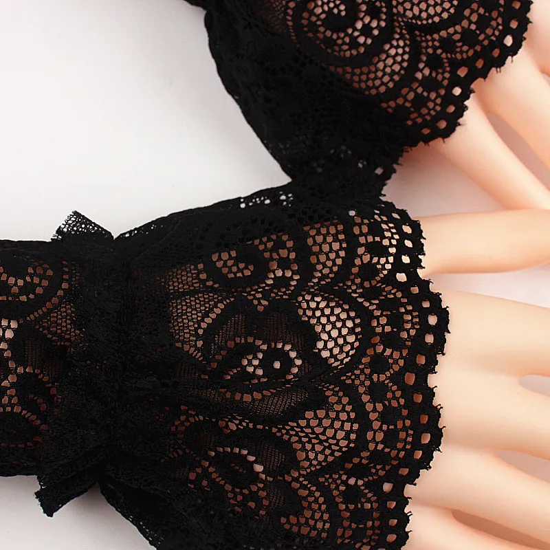 Women Girls Fake Flare Sleeves Floral Lace Pleated Ruched False Cuffs Sweater Blouse Apparel Wrist Warmers Scar Cover Gloves Hot
Women Girls Fake Flare Sleeves Floral Lace Pleated Ruched False Cuffs Sweater Blouse Apparel Wrist Warmers Scar Cover Gloves Hot