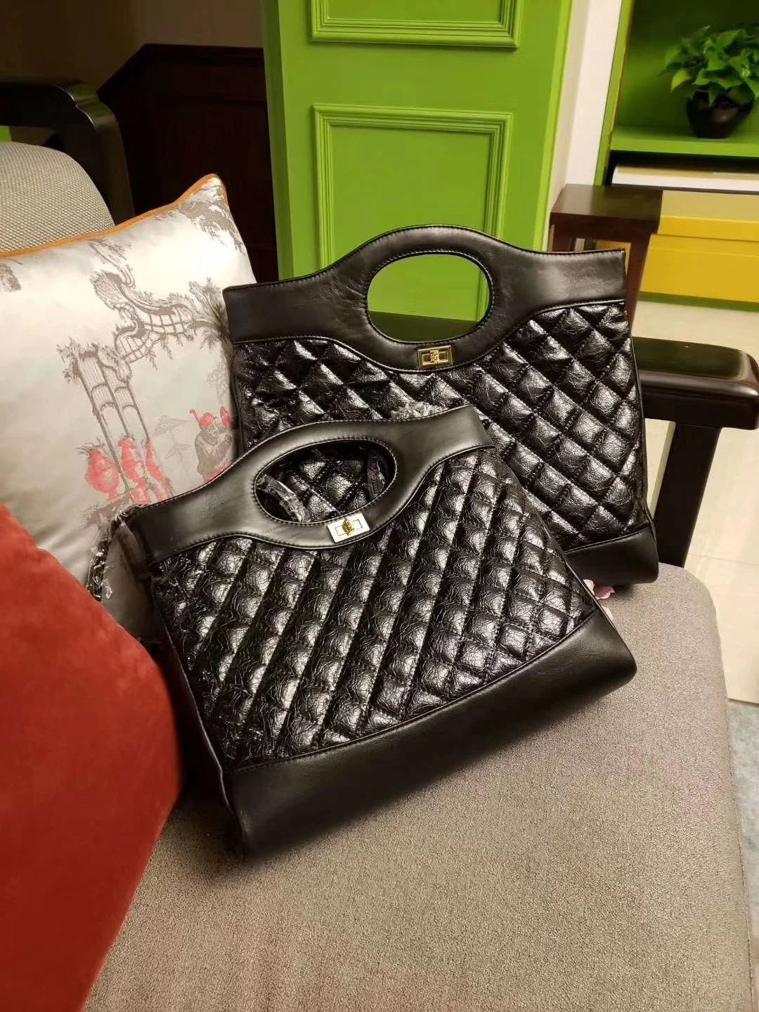 Leather bag for women 2021 new fashion high - grade rhomboid shopping bag with large capacity cross-body bag
Leather bag for women 2021 new fashion high - grade rhomboid shopping bag with large capacity cross-body bag