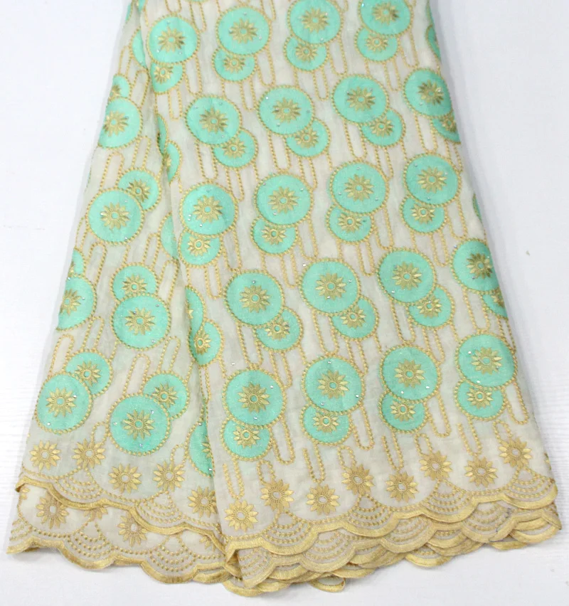 High Quality Nigeria design Cream Green Swiss Voile lace fabrics For Men Tradtional Wedding
High Quality Nigeria design Cream Green Swiss Voile lace fabrics For Men Tradtional Wedding