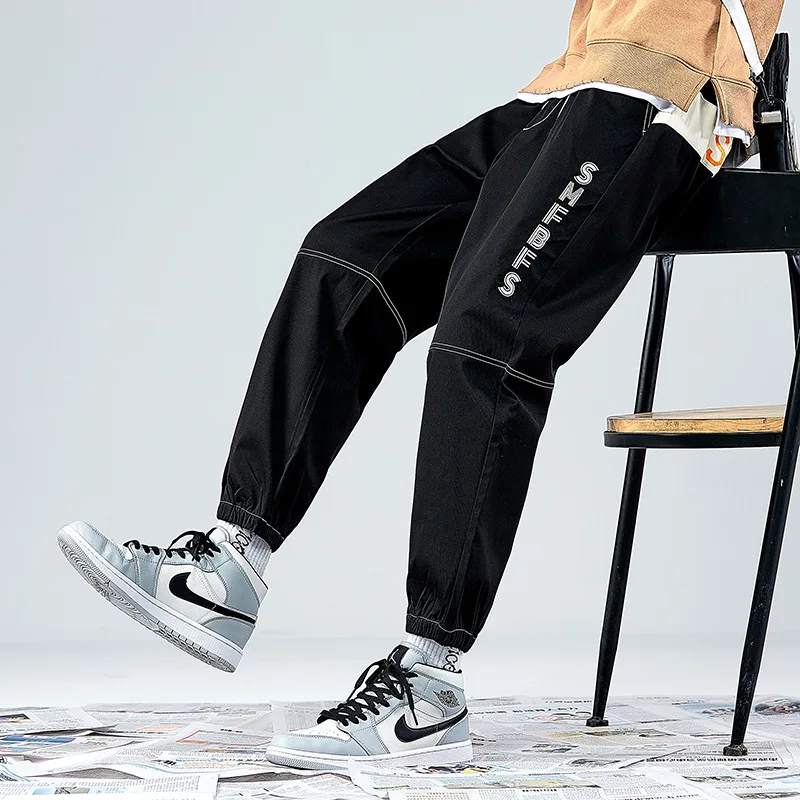 Streetwear men's hip-hop casual men's sports pants jogging pants fashion Harajuku men's pants
Streetwear men's hip-hop casual men's sports pants jogging pants fashion Harajuku men's pants