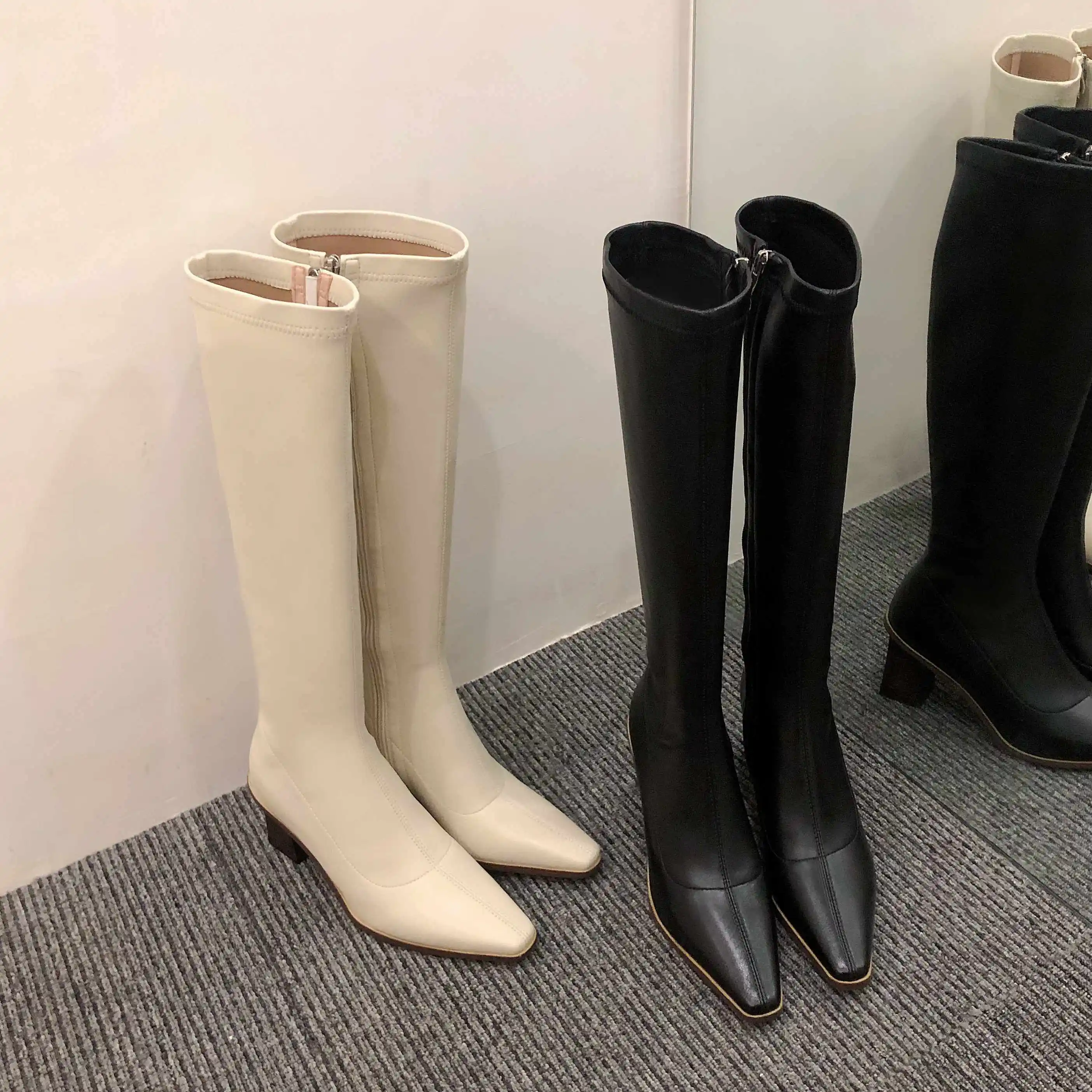 Krazing pot equestrian boots stretch streetwear high quality thick med heel small square toe zipper mature knee high boots L0f5
Krazing pot equestrian boots stretch streetwear high quality thick med heel small square toe zipper mature knee high boots L0f5