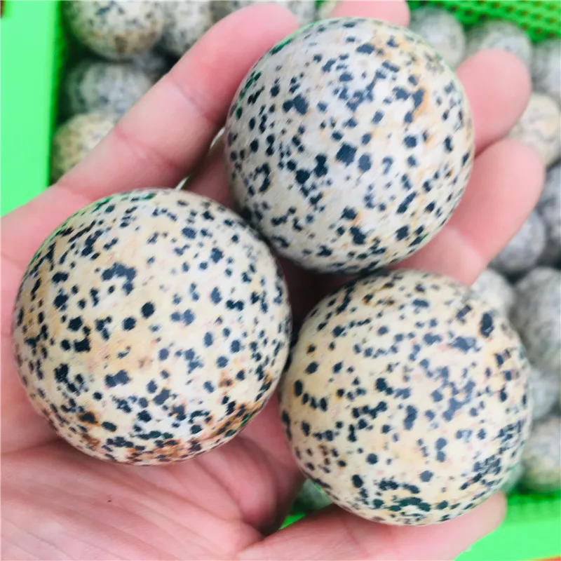 5cm natural rare sesame quartz crystal ball home decoration natural cut polishing 1pc
5cm natural rare sesame quartz crystal ball home decoration natural cut polishing 1pc