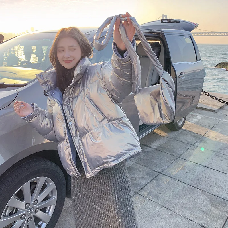 Женская короткая куртка с хлопковой подбивкой, серебристая куртка с хлопковой подбивкой, Свободное пальто в Корейском стиле, 2020 г.
Женская короткая куртка с хлопковой подбивкой, серебристая куртка с хлопковой подбивкой, Свободное пальто в Корейском стиле, 2020 г.