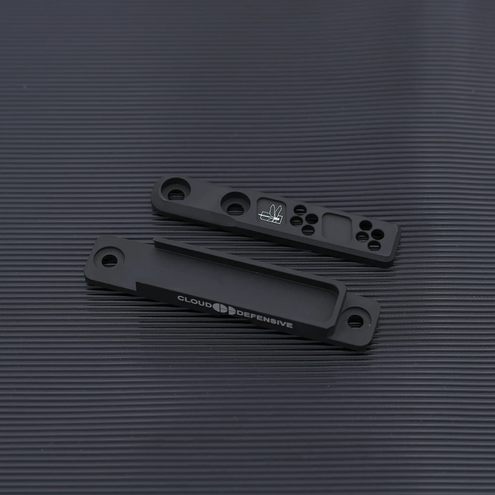 Thorntail2 M-lok встроенный кронштейн с LCSMK1 осветительный элемент управления для M300 M600 серии оружия разведчика света
Thorntail2 M-lok встроенный кронштейн с LCSMK1 осветительный элемент управления для M300 M600 серии оружия разведчика света