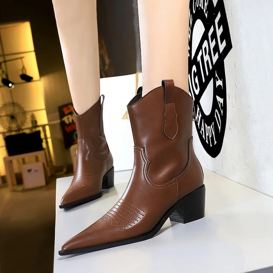 BIGTREE Shoes New Winter Shoes Women Western Cowboy Boots Fashion Knight Boots Pointed Top Ankle Boots Back Zipper Women's Boots
BIGTREE Shoes New Winter Shoes Women Western Cowboy Boots Fashion Knight Boots Pointed Top Ankle Boots Back Zipper Women's Boots