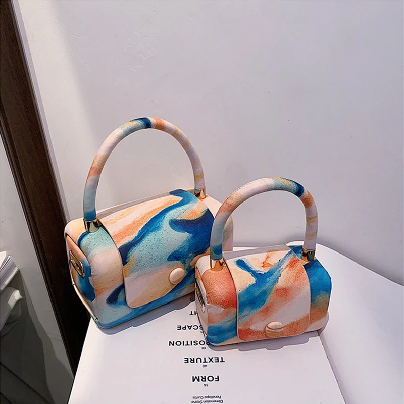 PU Leather Handbags for Women 2021 Luxury Designer Girl Female Shopper Wallet Fashion Sweet Colors Personality Box Crossbody Bag
PU Leather Handbags for Women 2021 Luxury Designer Girl Female Shopper Wallet Fashion Sweet Colors Personality Box Crossbody Bag