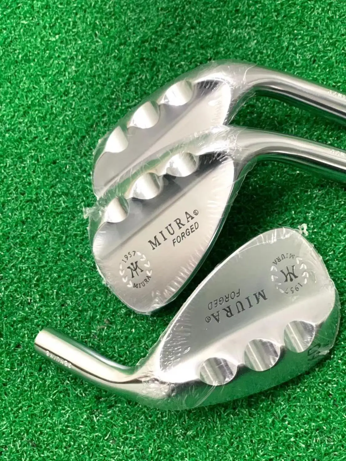 

New Miura golf club K-Grind 1957 FORGED golf wedge 52 or 56.60 wedge golf head digging club with head cover