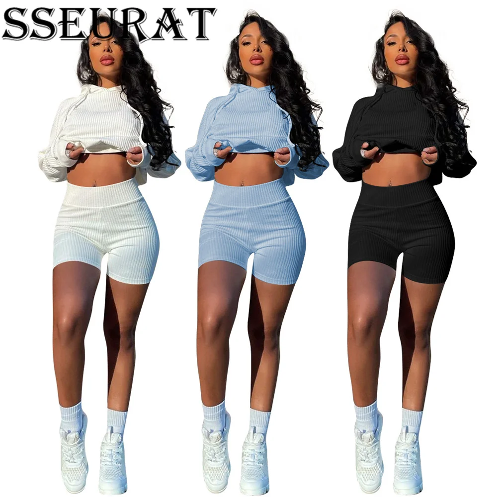 SSEURAT Women Shorts Set Solid Hooded Crop Tops + Skinny Shorts Two Piece Sets Fashion Casual Outfit Autumn
SSEURAT Women Shorts Set Solid Hooded Crop Tops + Skinny Shorts Two Piece Sets Fashion Casual Outfit Autumn
