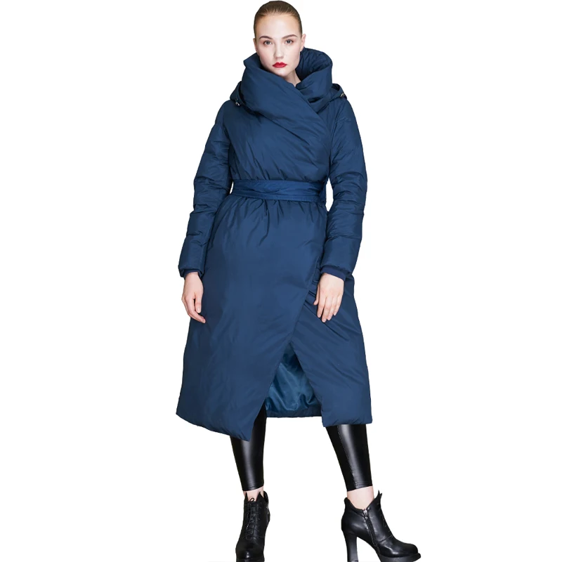 Женский винтажный пуховик на 90% утином пуху, с капюшоном
Женский винтажный пуховик на 90% утином пуху, с капюшоном