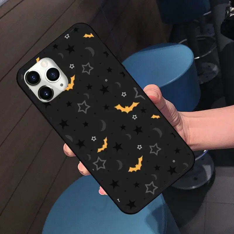 Bat Skeleton Halloween pattern horror Phone Case For iphone 7 8 12 11 XR XS pro Max Mini plus Soft silicone cover shell funda
Bat Skeleton Halloween pattern horror Phone Case For iphone 7 8 12 11 XR XS pro Max Mini plus Soft silicone cover shell funda