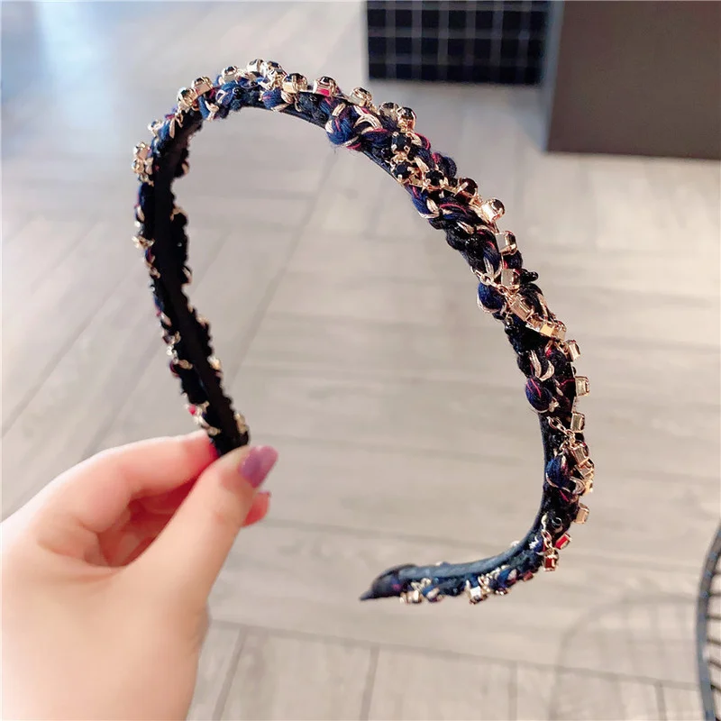 Korean Style Creativity Winding Wave Inlaid Rhinestone Hair Band Girl Thin Headband Headgear for Women Fashion Hair Accessories
Korean Style Creativity Winding Wave Inlaid Rhinestone Hair Band Girl Thin Headband Headgear for Women Fashion Hair Accessories