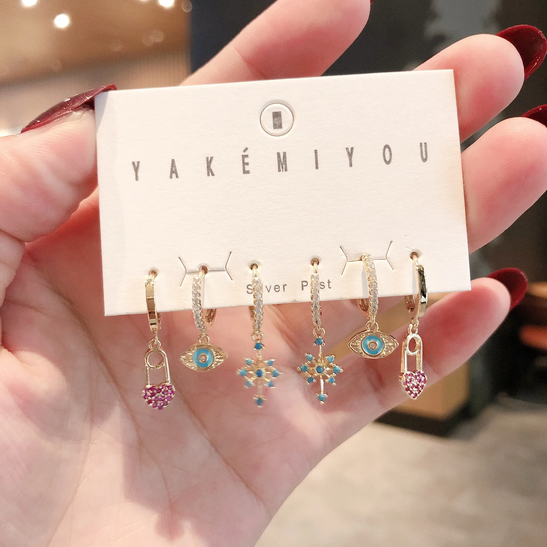 New Inlaid With Shining Purple Zircon Pin Heart Shape Earrings Personality Tiger Eye Earrings 6Pcs/Set For Charm Women Jewelry
New Inlaid With Shining Purple Zircon Pin Heart Shape Earrings Personality Tiger Eye Earrings 6Pcs/Set For Charm Women Jewelry