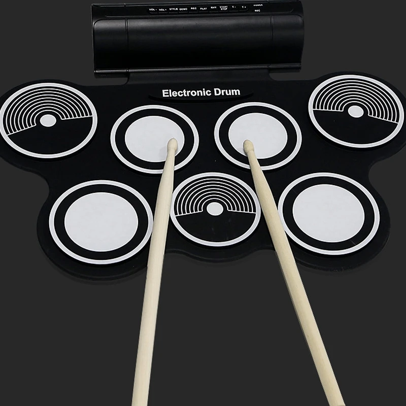 Electronic Drum Kit 7 Pad Digital Drum Portable Hand-Rolled Drum Set Press Sensitivity Double Horn Instrument /US Plug
Electronic Drum Kit 7 Pad Digital Drum Portable Hand-Rolled Drum Set Press Sensitivity Double Horn Instrument /US Plug