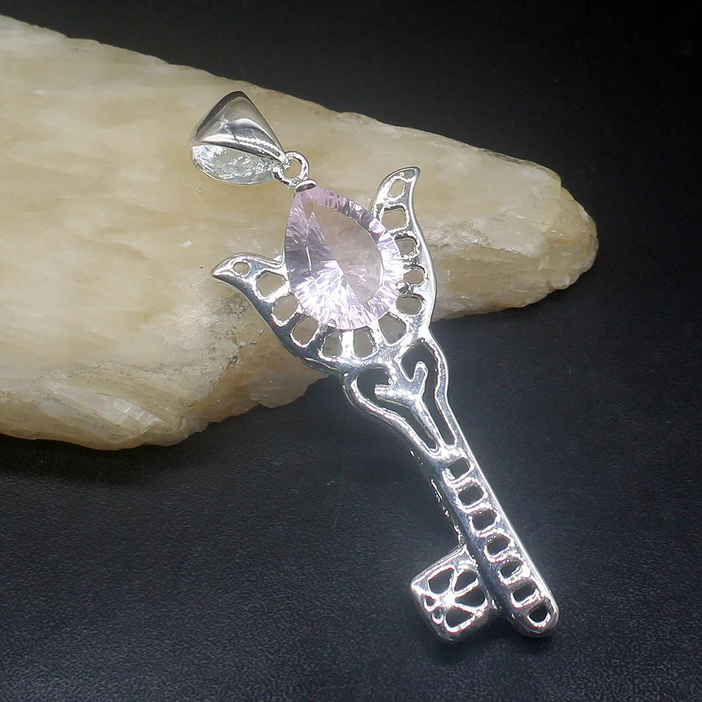 Gemstonefactory Jewelry Big Promotion 925 Silver Key Design Hot Pink Topaz Women Ladies Mom Gifts Necklace Pendant 20213993
Gemstonefactory Jewelry Big Promotion 925 Silver Key Design Hot Pink Topaz Women Ladies Mom Gifts Necklace Pendant 20213993