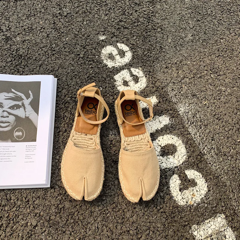 Beige Heeled Sandals Large Size 2021 Summer Straw Shoes Women Buckle Strap Flax Black Big Handmade New Comfort Linen Clogs Flat
Beige Heeled Sandals Large Size 2021 Summer Straw Shoes Women Buckle Strap Flax Black Big Handmade New Comfort Linen Clogs Flat