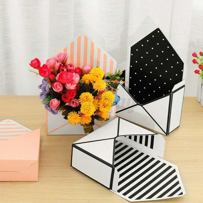 Flower Box Paper Envelope Fold 10Pcs Party Wedding Floral Wrapping Gift Boxed 
Flower Box Paper Envelope Fold 10Pcs Party Wedding Floral Wrapping Gift Boxed
