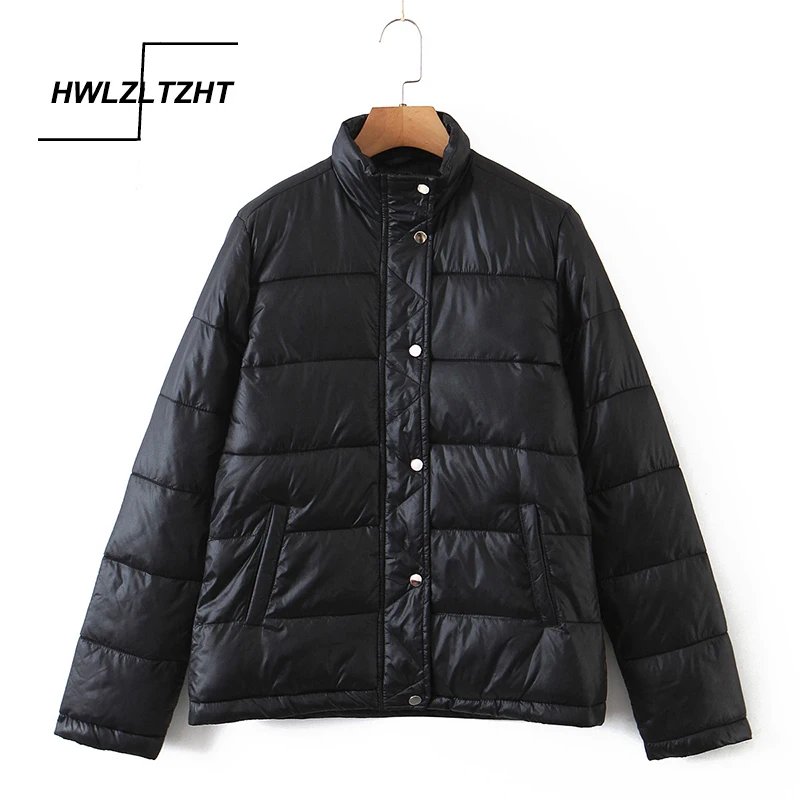 HWLZLTZHT Women 2021 Fashion Loose Padded Jacket Coat Vintage Long Sleeve Side Pockets Female Outerwear Chic Tops
HWLZLTZHT Women 2021 Fashion Loose Padded Jacket Coat Vintage Long Sleeve Side Pockets Female Outerwear Chic Tops