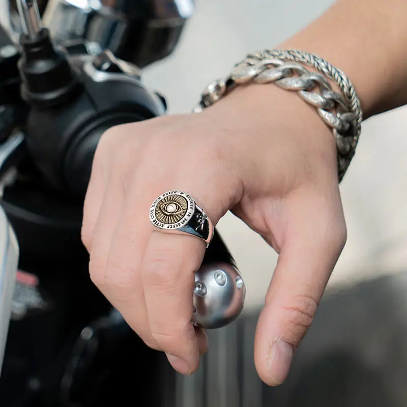 Vintage Skull Stamp Golden Angel Eye Collision Men Ring Gothic Matching Female Accessory Gift 2021 Jewelry
Vintage Skull Stamp Golden Angel Eye Collision Men Ring Gothic Matching Female Accessory Gift 2021 Jewelry