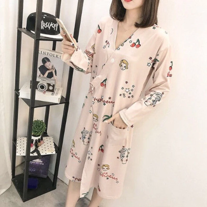 2021 Spring Summer Women's V-neck Long-Sleeved Nightdress Bathrobe Loose Plus Size Robe Sexy Mid-Length To Long Bathrobe Pajamas
2021 Spring Summer Women's V-neck Long-Sleeved Nightdress Bathrobe Loose Plus Size Robe Sexy Mid-Length To Long Bathrobe Pajamas