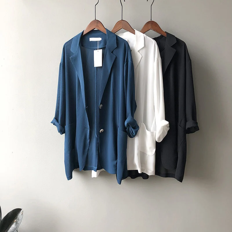 Summer Pockets Single Breasted Women's Suits Autumn Casual Turn-down Collar Ladies Suit 2021 All Match Casual Female Clothes
Summer Pockets Single Breasted Women's Suits Autumn Casual Turn-down Collar Ladies Suit 2021 All Match Casual Female Clothes