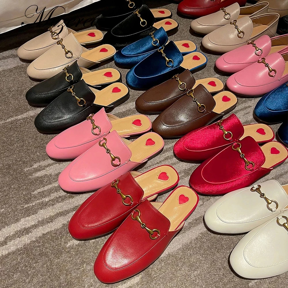 2021 ladies leather slippers, luxury brand designer flat shoes, comfortable outdoor slippers,
2021 ladies leather slippers, luxury brand designer flat shoes, comfortable outdoor slippers,