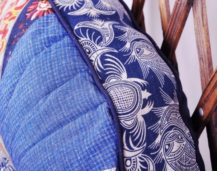 Ethnic style Chinese home multicolor patchwork creative pumpkin futon cushion cushion (Qing and elegant) floor cushion
Ethnic style Chinese home multicolor patchwork creative pumpkin futon cushion cushion (Qing and elegant) floor cushion