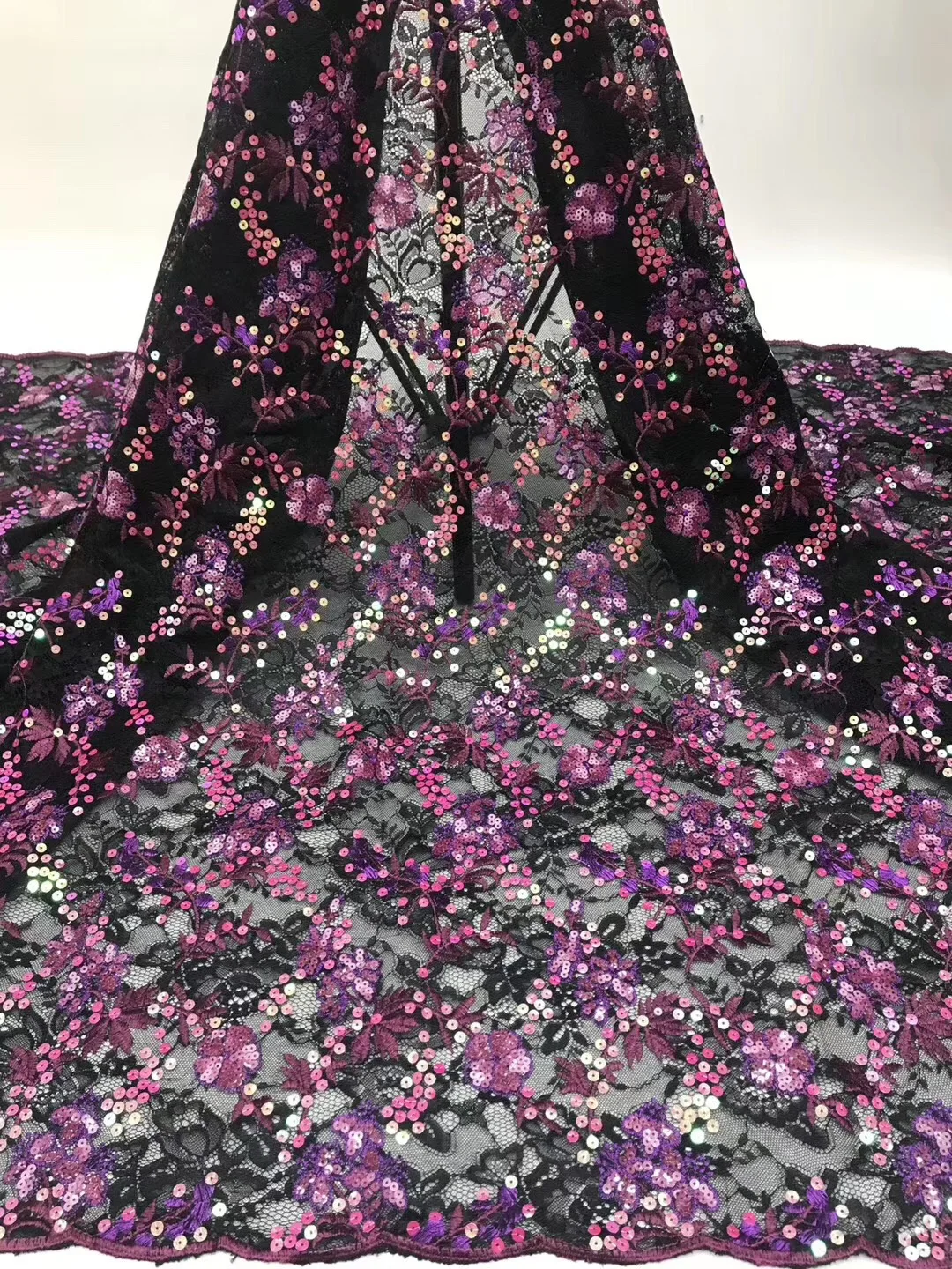 Самый популярный товар 2020, зеленая трава, новинка, Женская кружевная ткань, высококачественные бусины и камни, нигерийское Сетчатое кружево...
Самый популярный товар 2020, зеленая трава, новинка, Женская кружевная ткань, высококачественные бусины и камни, нигерийское Сетчатое кружево...