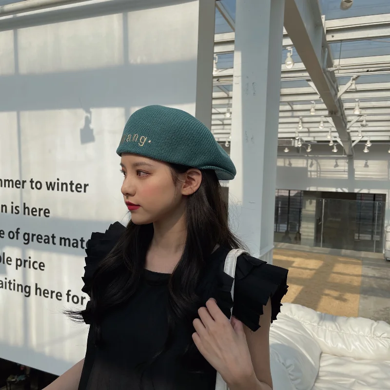 Spring Summer Hat Women Beret Embroidered Letter Fashion Retro Visor Cap Korean Painter Hat Outdoor Leisure Hat Gorro Vintage
Spring Summer Hat Women Beret Embroidered Letter Fashion Retro Visor Cap Korean Painter Hat Outdoor Leisure Hat Gorro Vintage