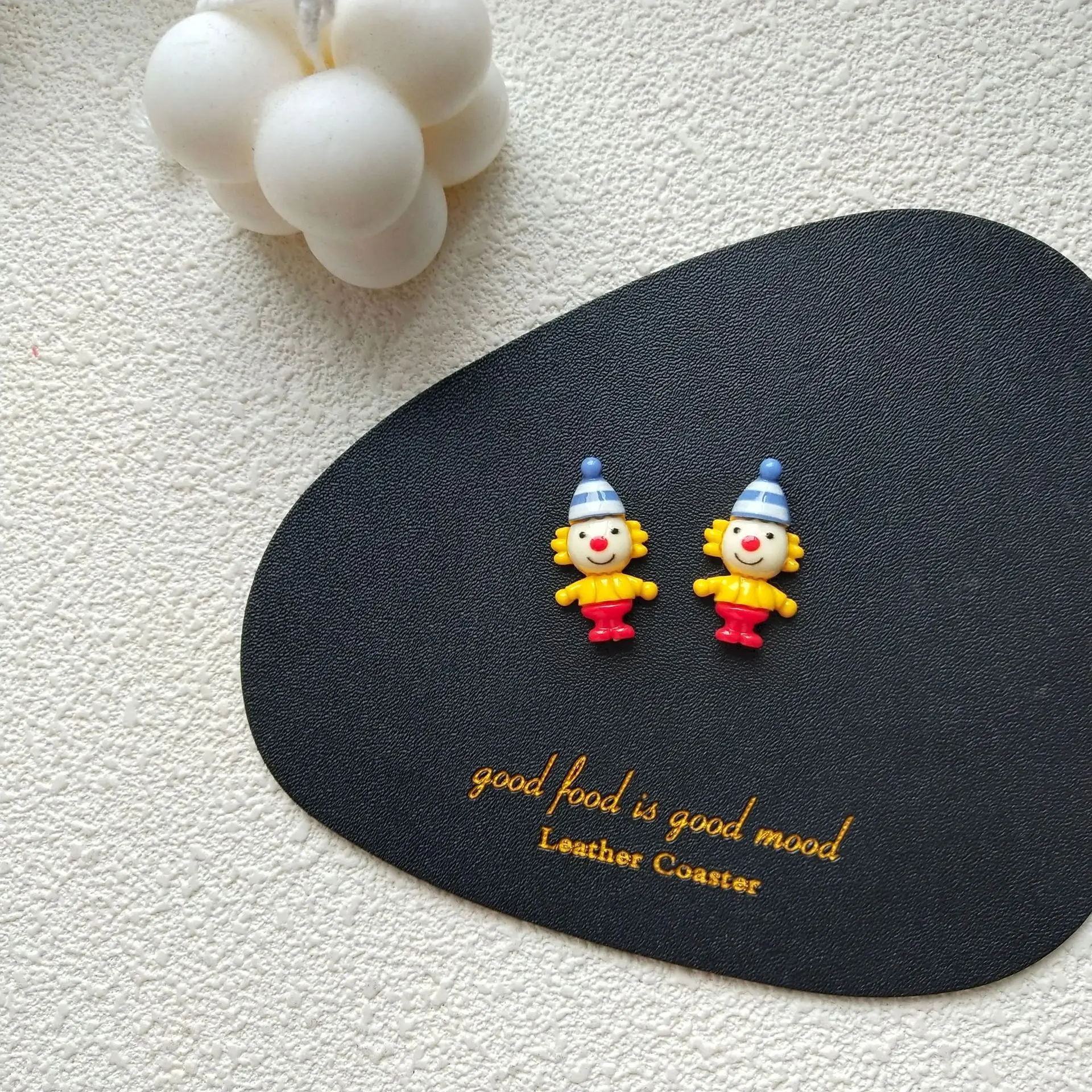 Korean Cartoon Colorful Resin Clown Stud Earrings For Women Cute Funny Child handmade Earrings Jewelry For Girl Gift New Arrival
Korean Cartoon Colorful Resin Clown Stud Earrings For Women Cute Funny Child handmade Earrings Jewelry For Girl Gift New Arrival
