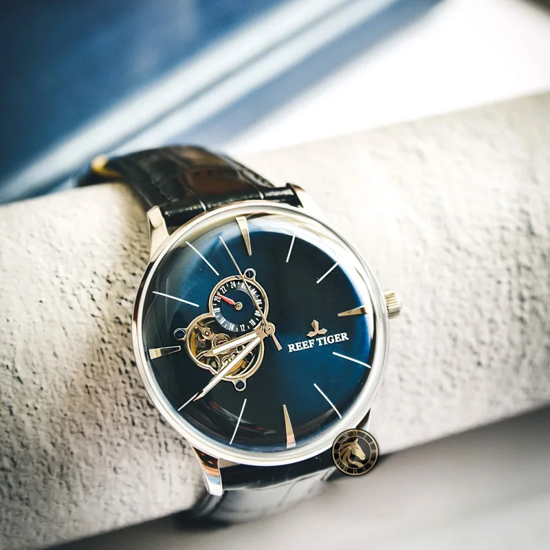 New Reef Tiger/RT Dress Watches for Men Blue Leather Steel Watch Convex Lens Glass Tourbillon Automatic Watches RGA8239 
New Reef Tiger/RT Dress Watches for Men Blue Leather Steel Watch Convex Lens Glass Tourbillon Automatic Watches RGA8239