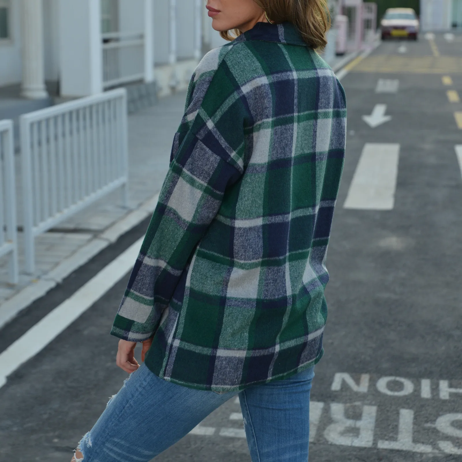 2020 Women Fashion Lattice Lapel Button Casual Long Sleeve Loose Overcoat Coat Autumn&Winter Fashion Loose Plaid Shirt F
2020 Women Fashion Lattice Lapel Button Casual Long Sleeve Loose Overcoat Coat Autumn&Winter Fashion Loose Plaid Shirt F