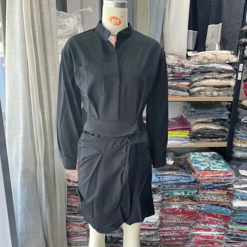 Fashion Women Autumn Black Straight Shirt Dresses Knotted Waist Design V-Neck Long Sleeve Knee Length One Piece Dress S M L 2021
Fashion Women Autumn Black Straight Shirt Dresses Knotted Waist Design V-Neck Long Sleeve Knee Length One Piece Dress S M L 2021