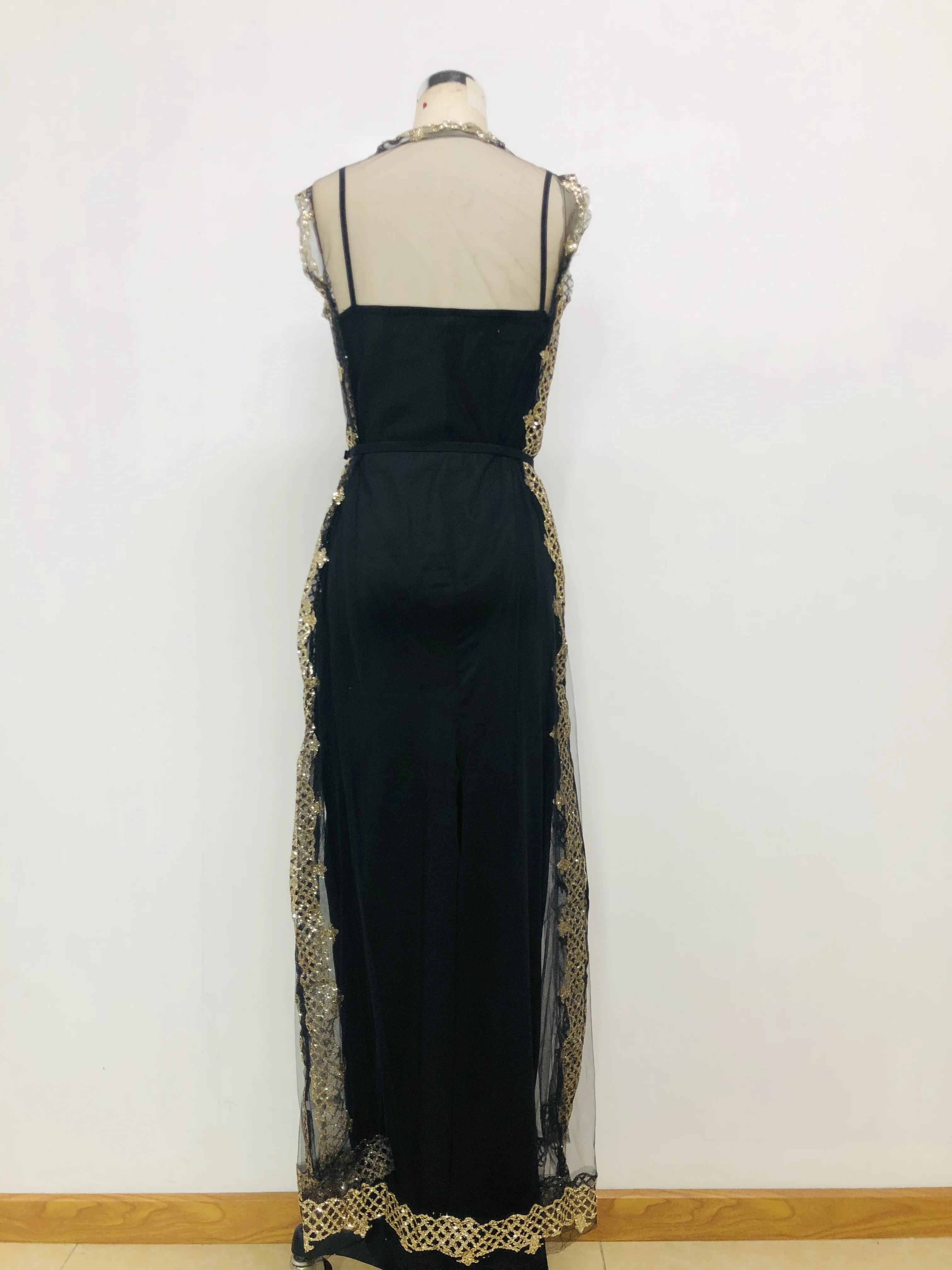 Two Piece Set Sexy Night Club Strapless Dress Women Slim Fit Sheath Perspective Mesh Split Shawl Bodycon Party Prom Vestidos 
Two Piece Set Sexy Night Club Strapless Dress Women Slim Fit Sheath Perspective Mesh Split Shawl Bodycon Party Prom Vestidos