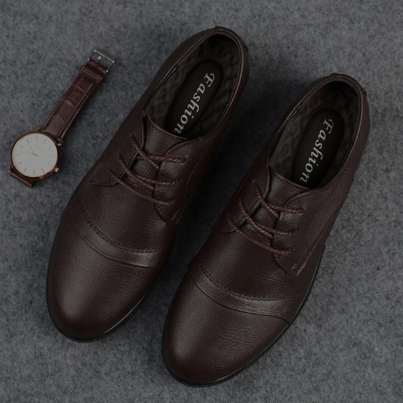 New Brand Men Shoes Leather Casual Men Shoes Fashion Men'S Flats Round Toe Comfortable Office Men Dress Shoes Plus Size 37-45
New Brand Men Shoes Leather Casual Men Shoes Fashion Men'S Flats Round Toe Comfortable Office Men Dress Shoes Plus Size 37-45