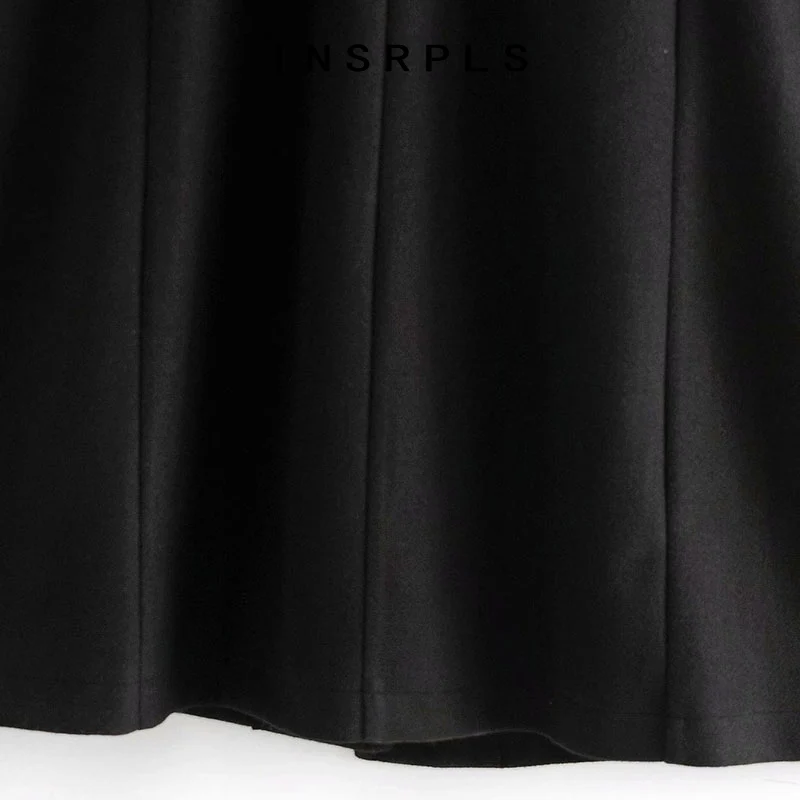 INSRPLS Women Fashion Metal Buttons Loose Woolen Cape Coat Vintage High Neck Side Pockets Female Outerwear Chic Overcoat
INSRPLS Women Fashion Metal Buttons Loose Woolen Cape Coat Vintage High Neck Side Pockets Female Outerwear Chic Overcoat