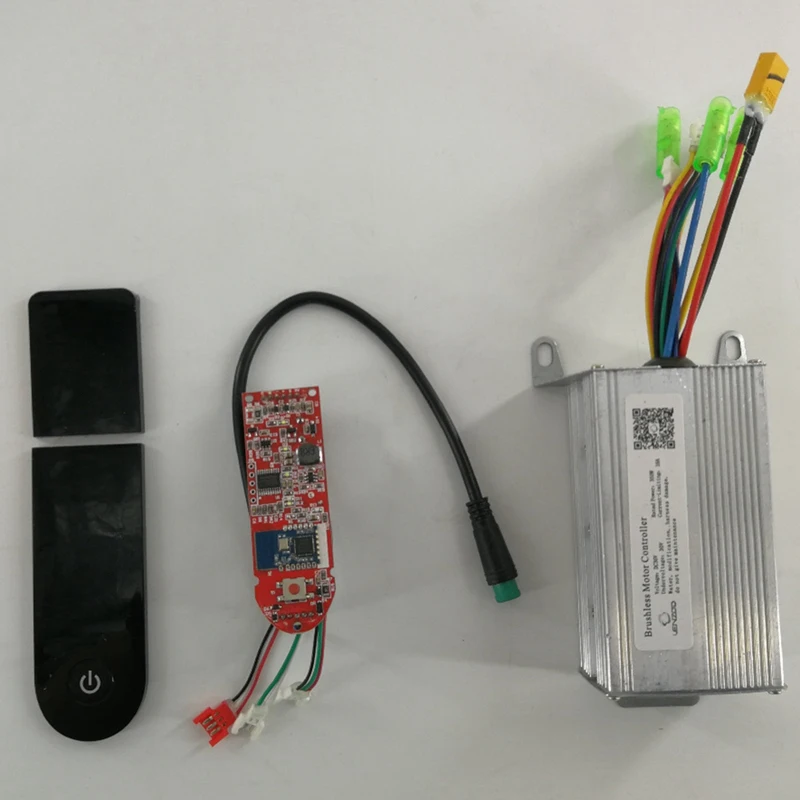 Scooter Controller Board Motherboard 350W 36V for Xiaomi M365/M365 Pro Control Brakes and Displays
Scooter Controller Board Motherboard 350W 36V for Xiaomi M365/M365 Pro Control Brakes and Displays