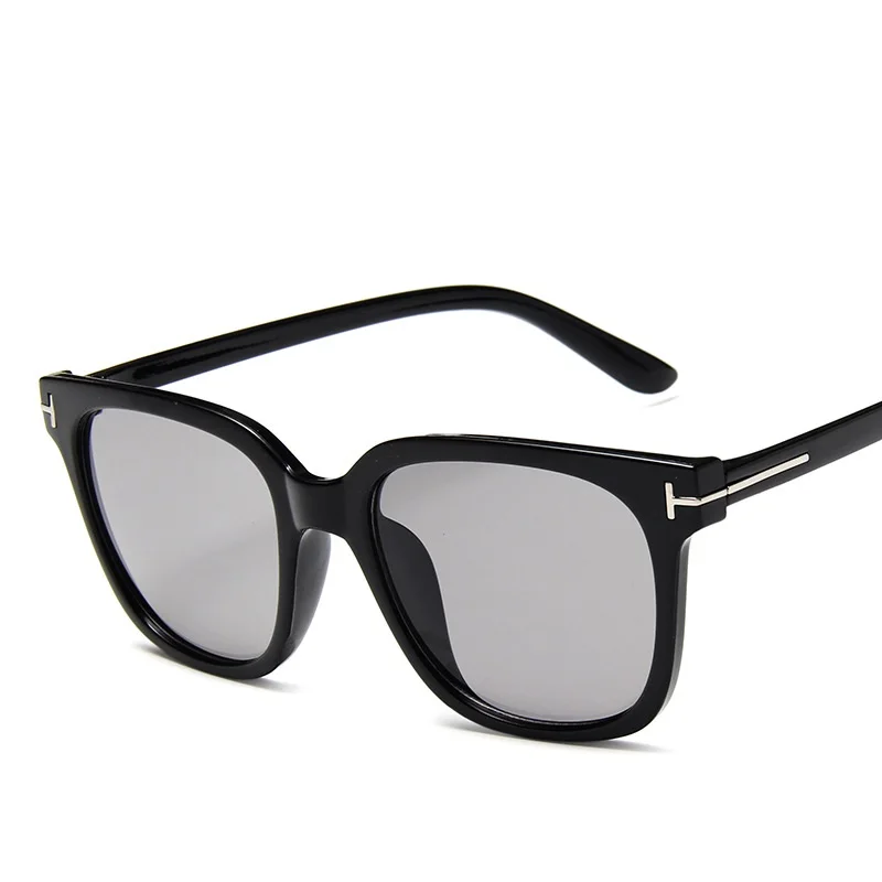 Frame Fashion Shades Luxury Sunglasses Women Vintage Lunette Sun Glasses Retro Men Eyeglasses Oculos 2021 Luxury Designer Gafas
Frame Fashion Shades Luxury Sunglasses Women Vintage Lunette Sun Glasses Retro Men Eyeglasses Oculos 2021 Luxury Designer Gafas