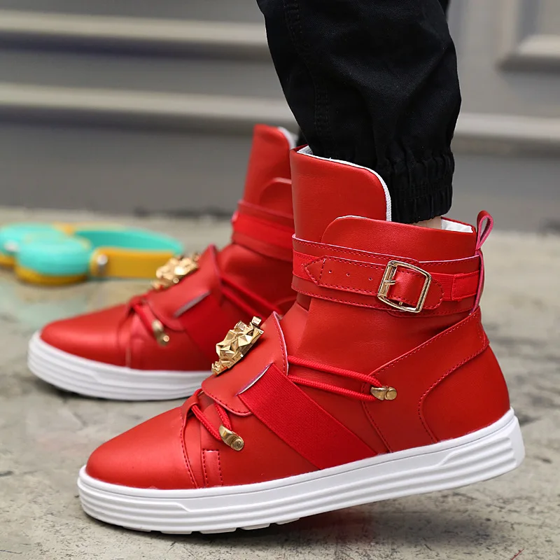 Trending Hasp Punk Men Casual Shoes Metal Decoration Hip hop Shoes for Men High Top Platform Red Sneakers Men hommes chaussures
Trending Hasp Punk Men Casual Shoes Metal Decoration Hip hop Shoes for Men High Top Platform Red Sneakers Men hommes chaussures