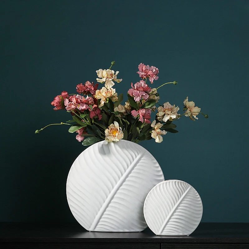 Nordic Ceramic Leaves Texture Vase Round Flat Leaf Flower Arrangement Container Desktop Flower Vase Home Decor
Nordic Ceramic Leaves Texture Vase Round Flat Leaf Flower Arrangement Container Desktop Flower Vase Home Decor