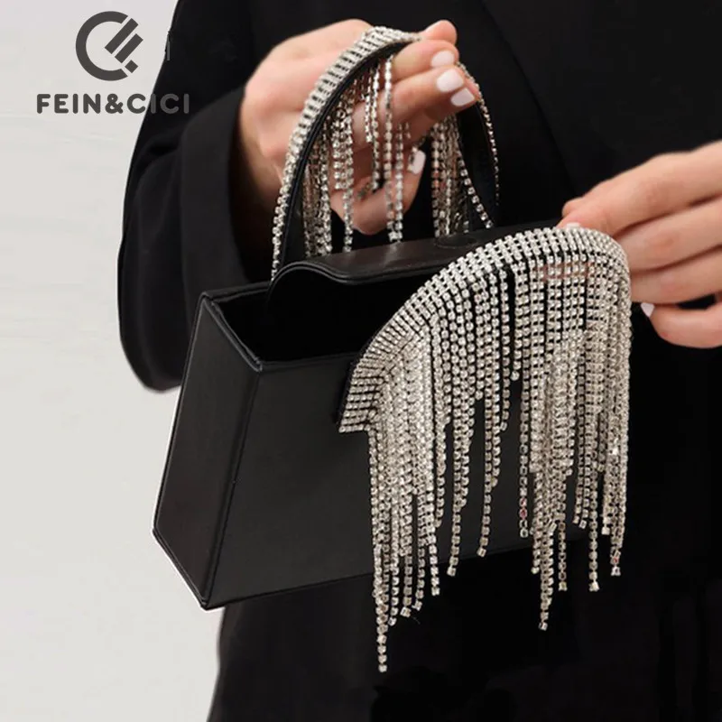 Women designer Rhinestones bag crystal fringe tote handbag party black tassel handle shoulder crossbody messenger bag
Women designer Rhinestones bag crystal fringe tote handbag party black tassel handle shoulder crossbody messenger bag